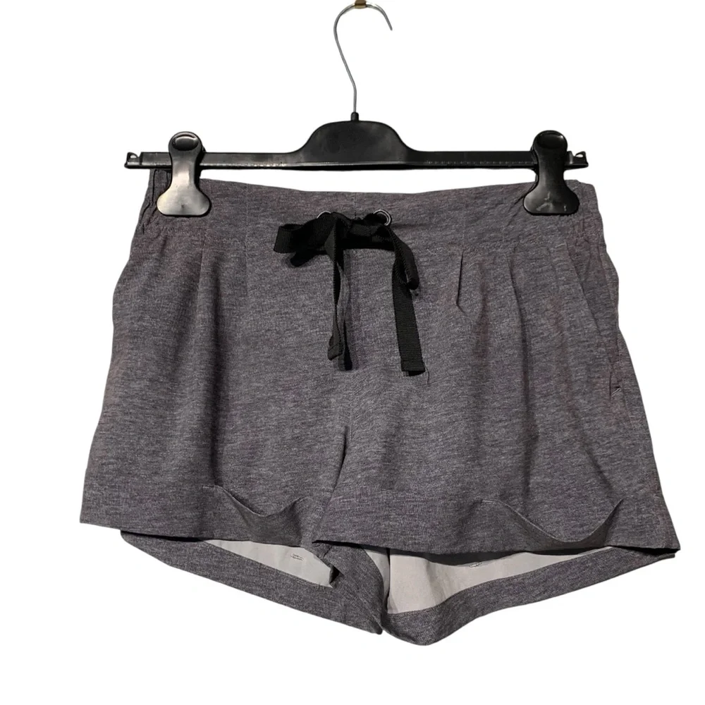 LULULEMON | Spring Break‎ Away Short II - Heathered Texture Printed Grey - Sz 6